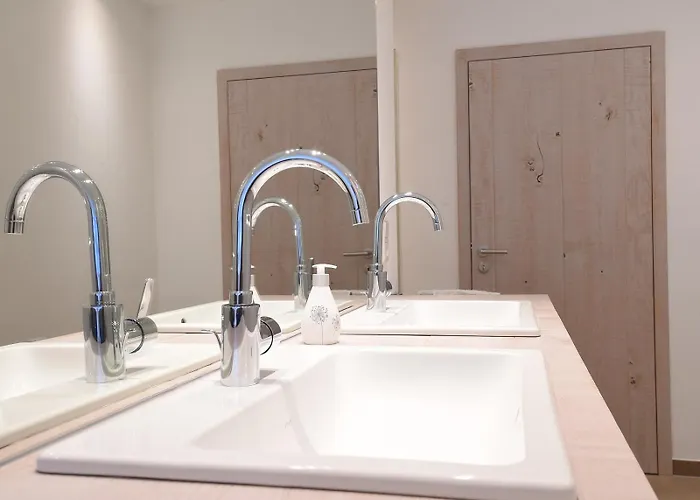 Am Lennepark Apartman *